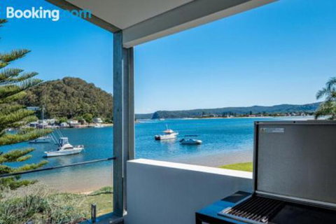 Beauty On Booker Bay - Hotel NSW 5