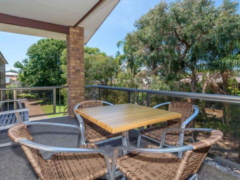 COLUMBIA VIEWS 2 / 9 COLUMBIA CLOSE AIRCON WIFI NETFLIX VIEWS & BOAT PARKING - Hotel NSW 4