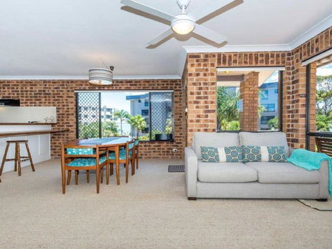 COLUMBIA VIEWS 2 / 9 COLUMBIA CLOSE AIRCON WIFI NETFLIX VIEWS & BOAT PARKING - Hotel NSW 2