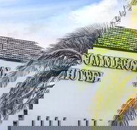 Nightcap at Commercial Hotel