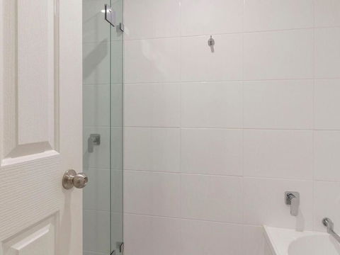 Across The Road From The Beach! - Hotel NSW 6