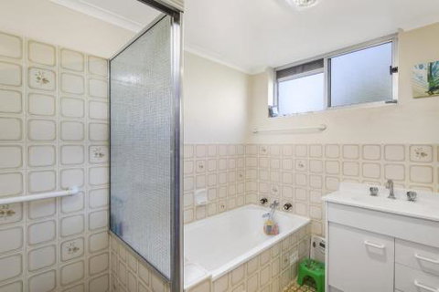 6 Of 12 To 14 Crisallen Street Port Macquarie - Hotel NSW 1