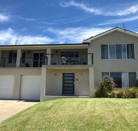 Ocean House at Mollymook - Hotel NSW