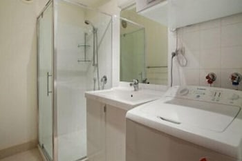 Lawlers 20 - Hotel NSW 4