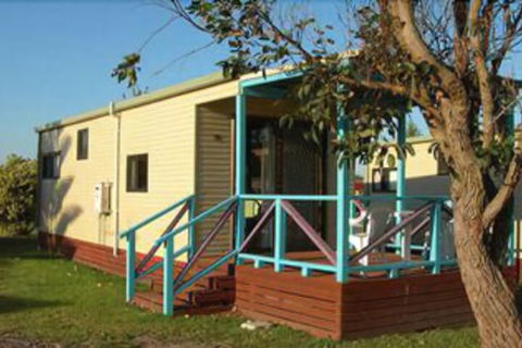 Lanis On The Beach - Old Bar - Hotel NSW 3