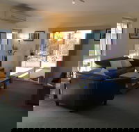 Lyreen's Apartment BB - Hotel NSW