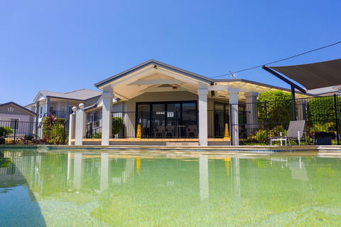 Meridian Beachside Apartments - Hotel NSW 3