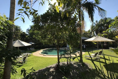 Treetops Lakeside Guesthouse - Hotel NSW 7