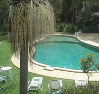 Treetops Lakeside Guesthouse