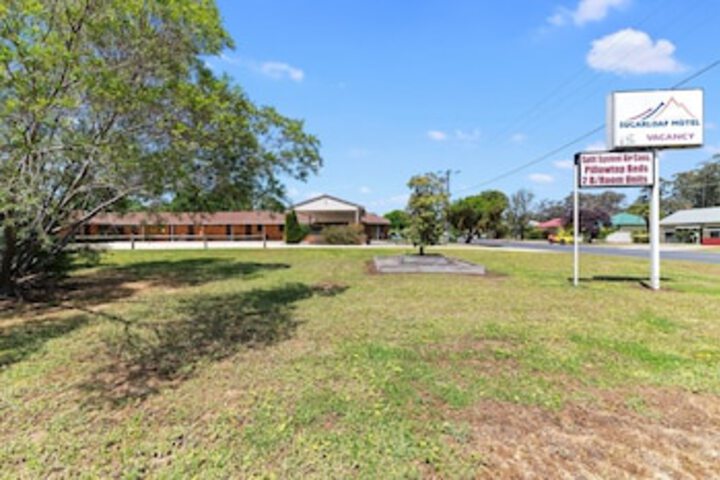 Clonbinane VIC Hotel NSW