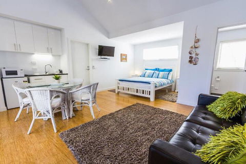 Seaside Spa Retreat - Hotel NSW 6