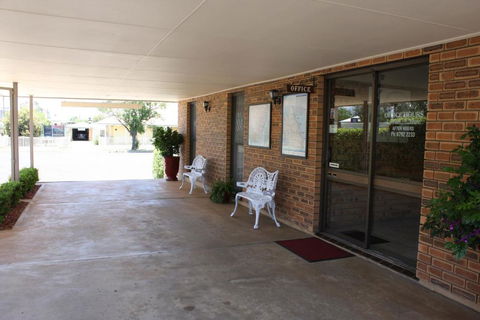 Mid Town Inn Narrabri - Hotel NSW 4