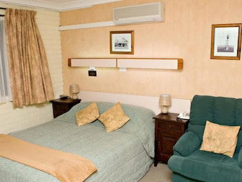 Young Goldrush Motel - Hotel NSW 2