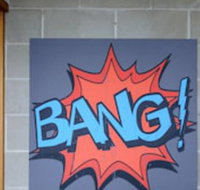 Retro House - Hotel NSW