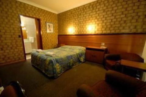 Pavlos Motel - Hotel NSW 4