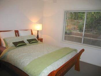 Healesville Apartments - Hotel NSW 2