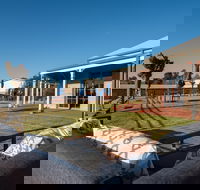 Bowen Inn Motel - Hotel NSW