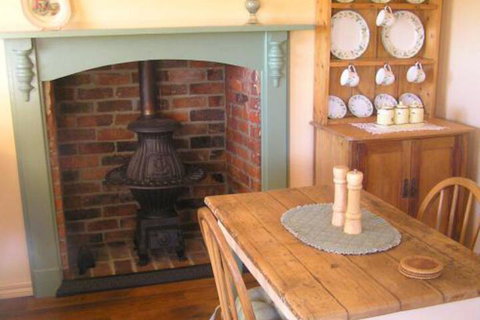 Valleyfield Cottage - Hotel NSW 1