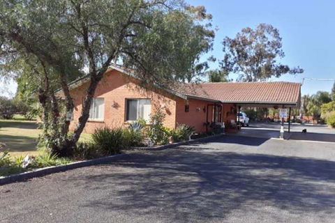 Castlereagh Motor Inn - Hotel NSW 4