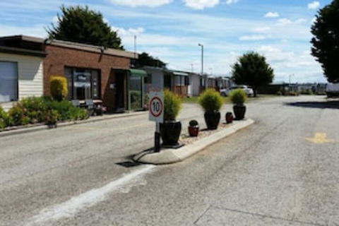 Bay View Holiday Village - Hotel NSW 4