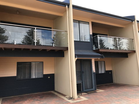 Driftwood Apartments - Hotel NSW 3
