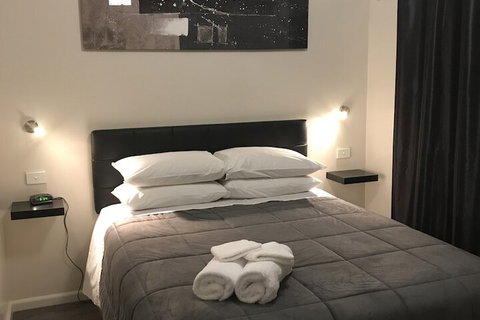 Short Stays Gippsland - Hotel NSW 7