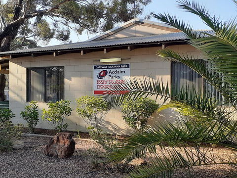 Acclaim Gateway Caravan Park - Hotel NSW 1