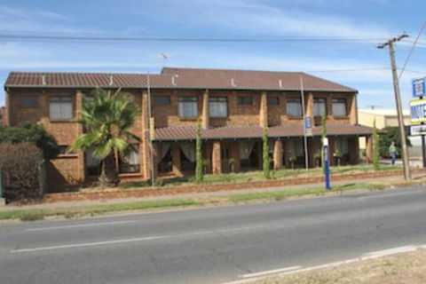 Pooraka Motor Inn - Hotel NSW 1