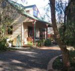 Ballarat cottages incorporating yarrowee cottage  Admirals cottage - Hotel NSW