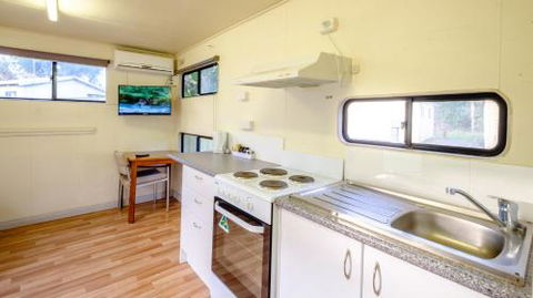 Australind Tourist Park - Hotel NSW 3