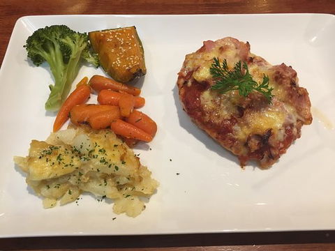 Central Steakhouse - Hotel NSW 0