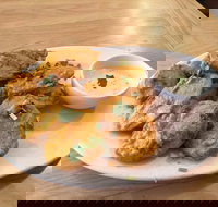 Holy Cow Indian Cuisine - Hotel NSW