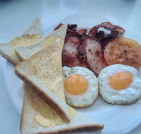 3 Fish Cafe - Hotel NSW