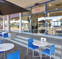GJs Bay Cafe  Grill - Hotel NSW