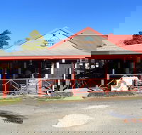 Mountain High Pies - Hotel NSW