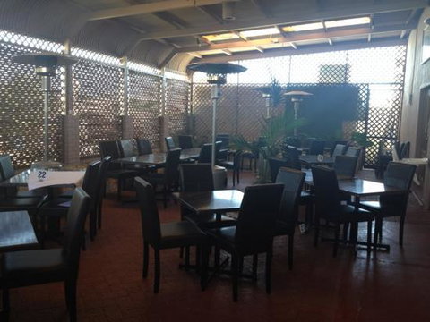 Albany's Indian Tandoori Restaurant - Hotel NSW 0
