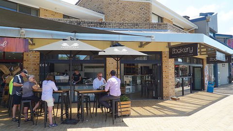 Lennox Head Bakery - Hotel NSW 0