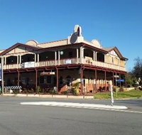 The Royal Hotel - Hotel NSW