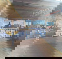 Sharky's Seafood - Hotel NSW