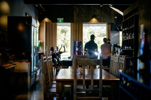 The Farm Shed East Coast Wine Centre - Hotel NSW 0