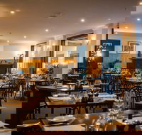 Deco Wine Bar and Restaurant - Hotel NSW