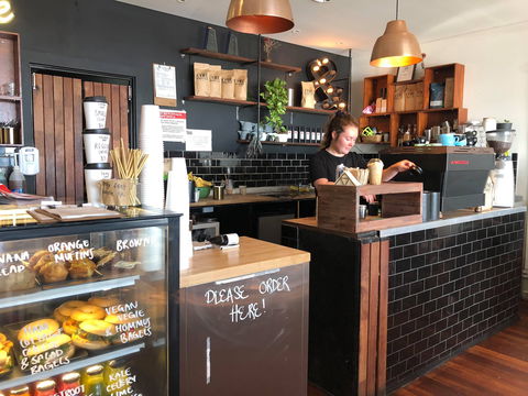 The Rogue & Rascal - Hotel NSW 1