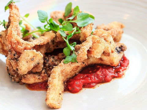 Eastbank Cafe-Bar-Pizzeria - Hotel NSW 1