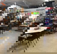 Wallaroo Treasures and Treats Cafe - Hotel NSW