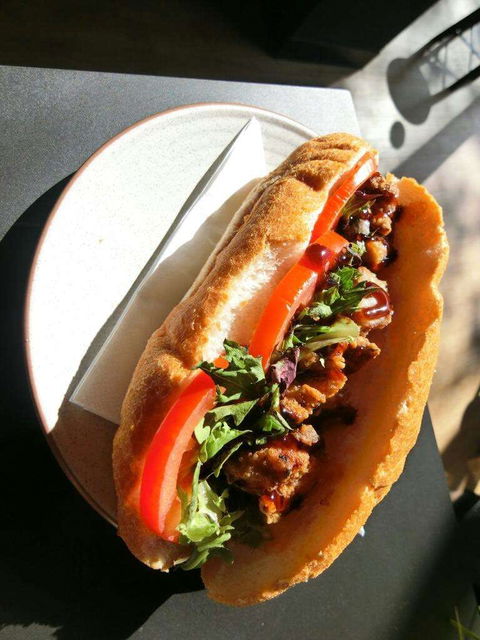 X WORD - Hotel NSW 0