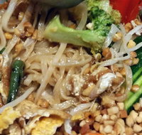 Everyday's Sunday Thai Eatery - Hotel NSW