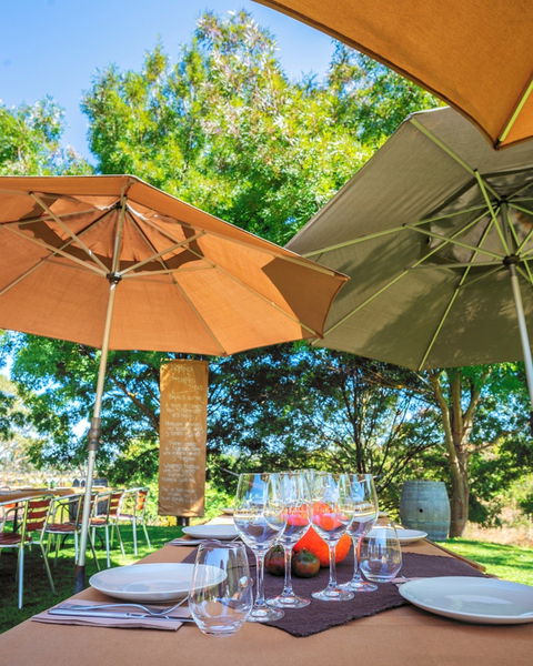 NGERINGA - Hotel NSW 0