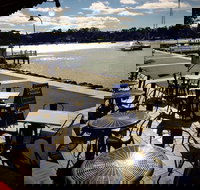 Sam's Pizzeria on the Waterfront - Hotel NSW