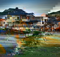 Baudins Restaurant at McCracken Country Club - Hotel NSW