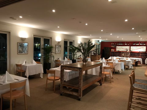 Piers Restaurant - Hotel NSW 1